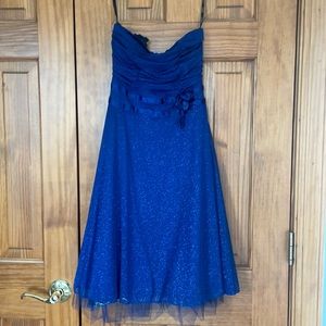 Navy strapless dress